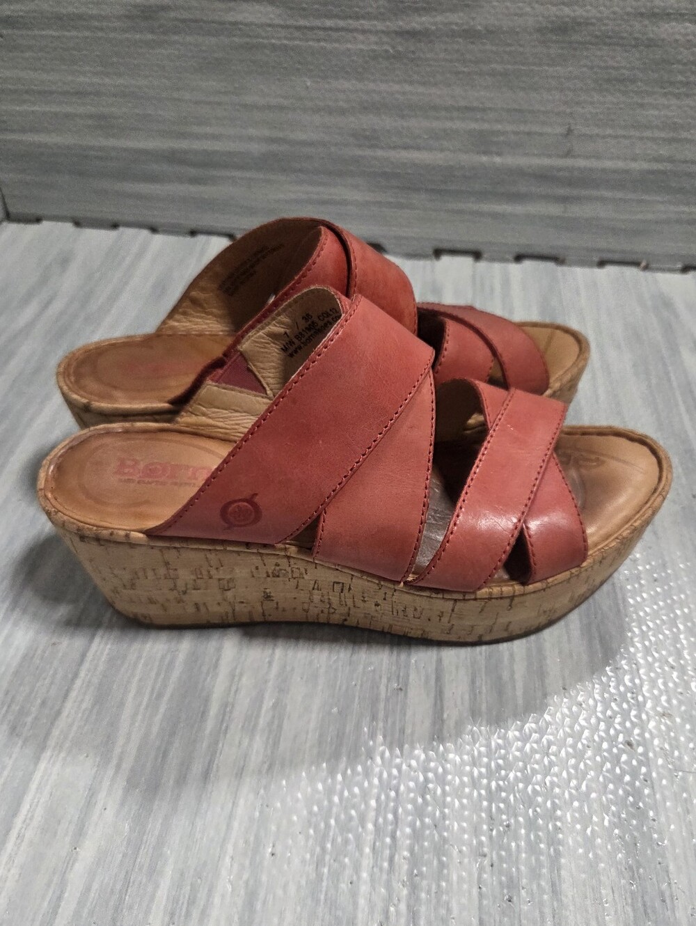 Born Marjorie Cork & Leather Wedge Slip-On Open Toe Sandals Coral Pink Size 7